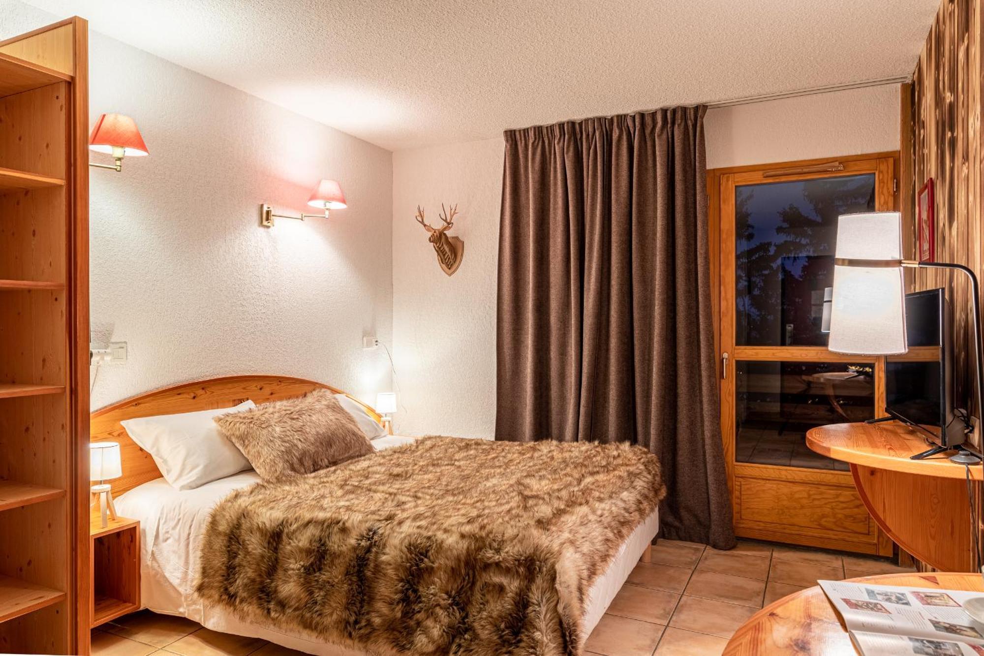 Sunweb Hotel L'Ecrin Des Neiges La Joue du Loup Bagian luar foto